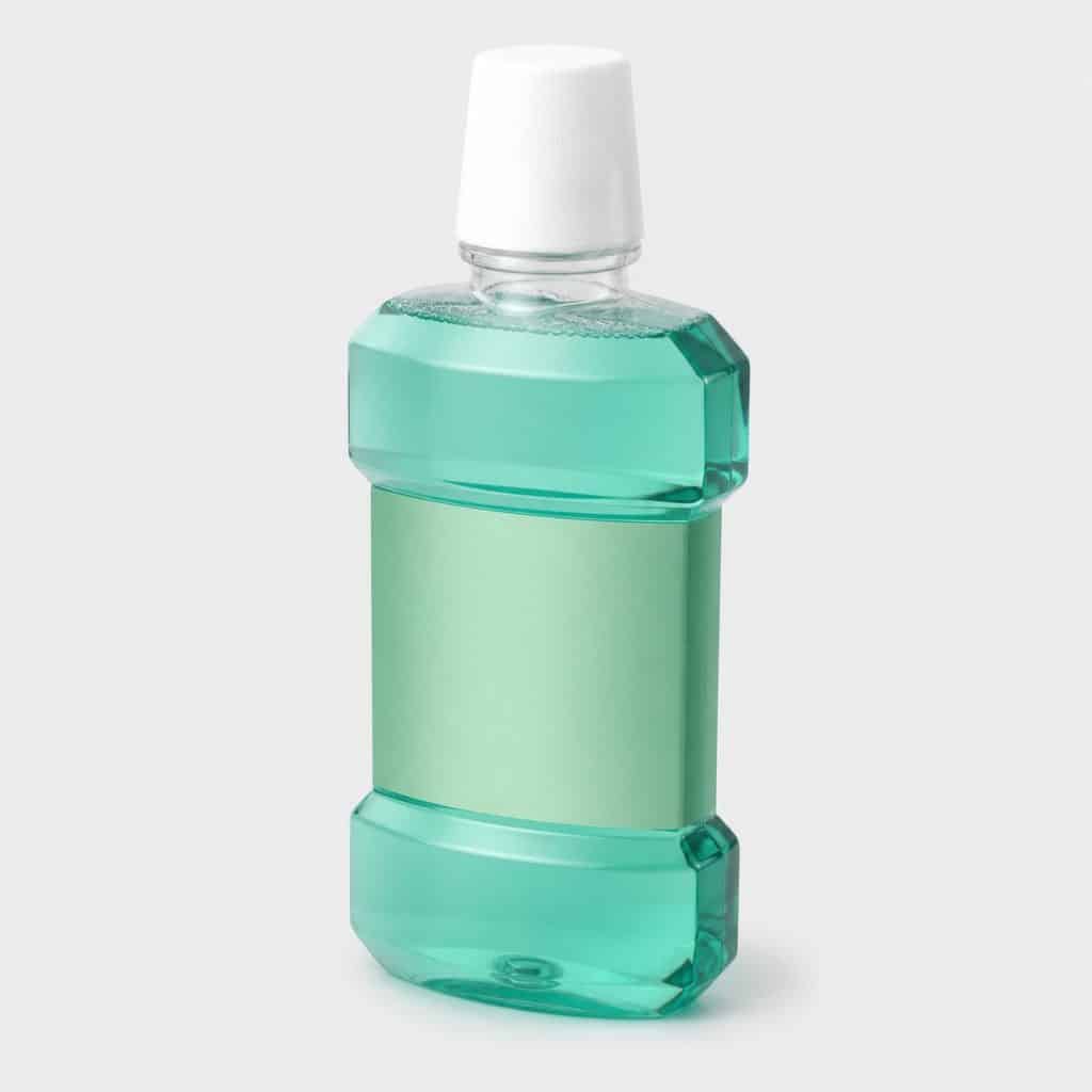 Flacon de bain de bouche antiseptique aux huiles essentielles